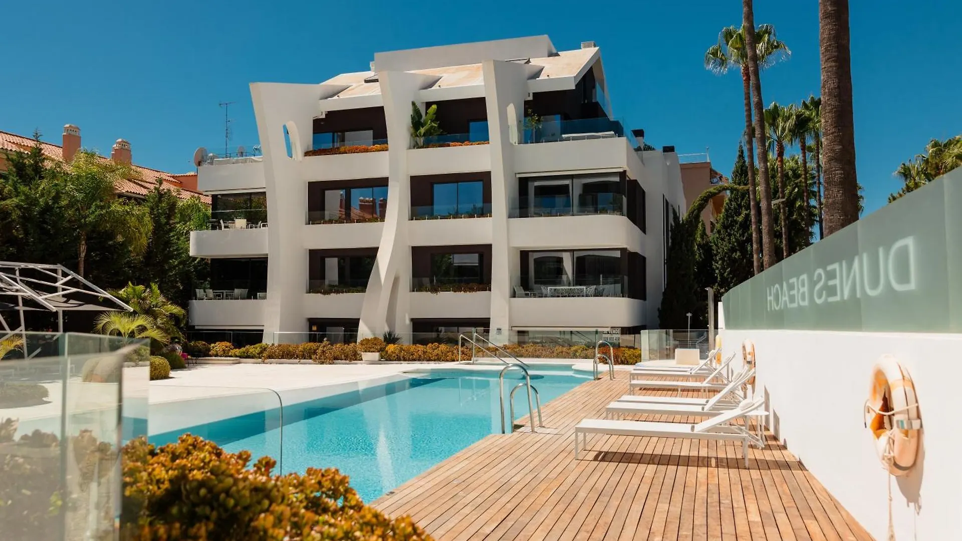 Apartment Next To The Beach In Dunes Beach Marbella