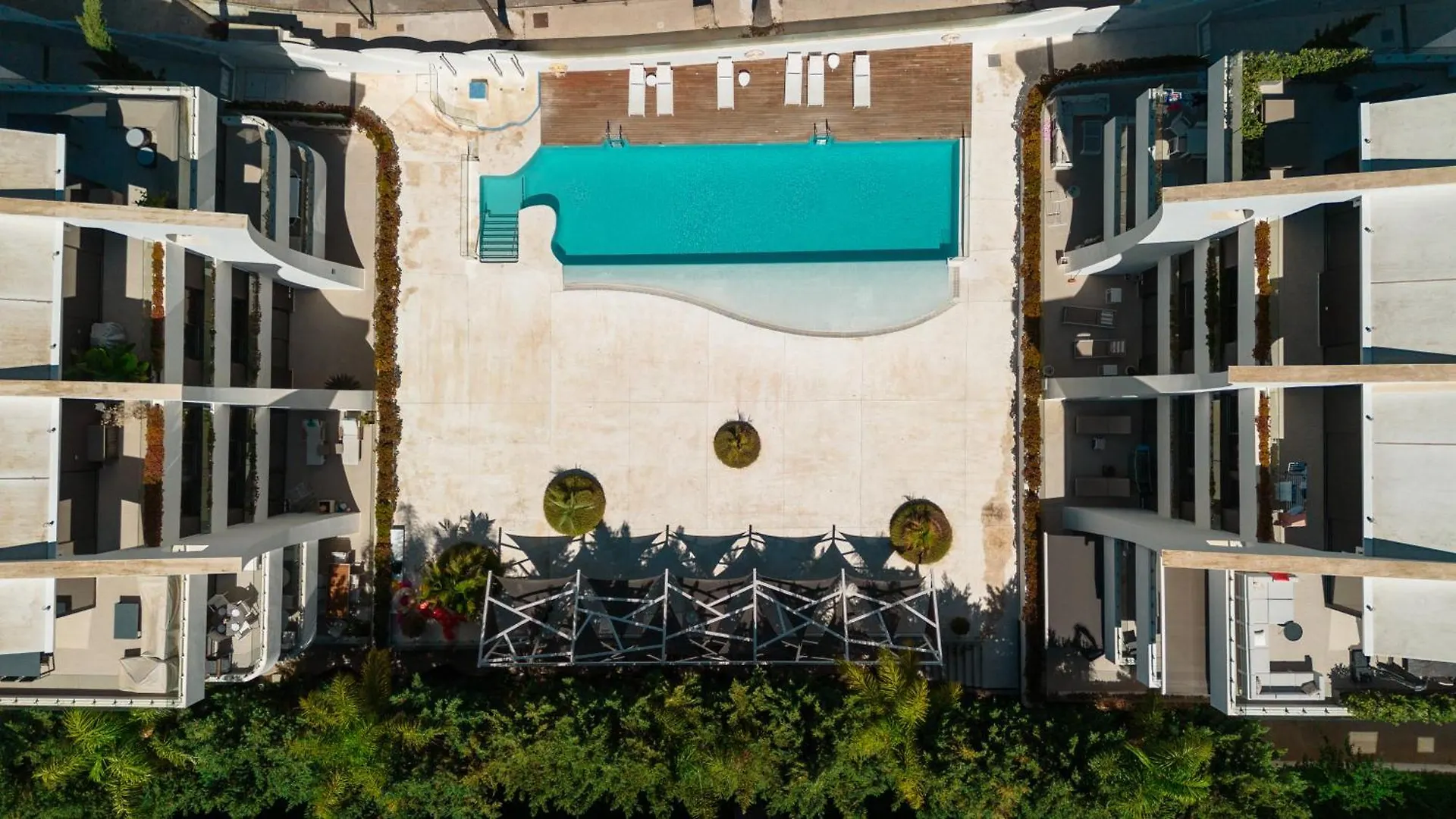 Apartment Next To The Beach In Dunes Beach Marbella Spain