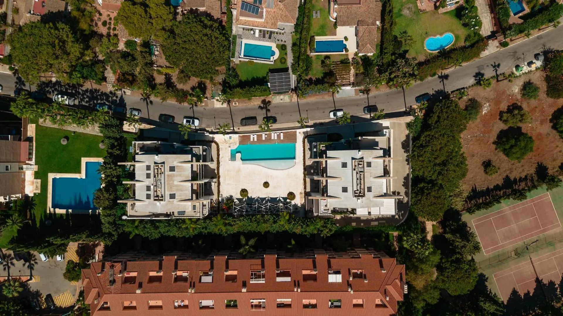 Apartment Next To The Beach In Dunes Beach Marbella