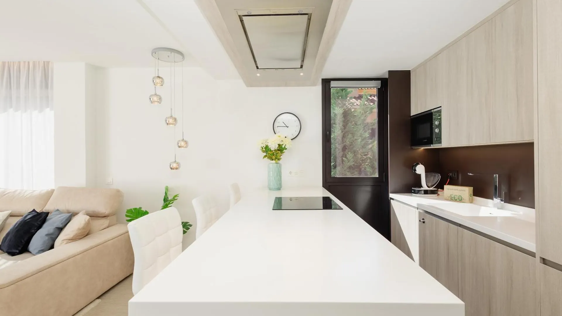 Apartment Next To The Beach In Dunes Beach Marbella 0*,  Spain